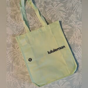 🍋 LULULEMON Large Shopping Tote